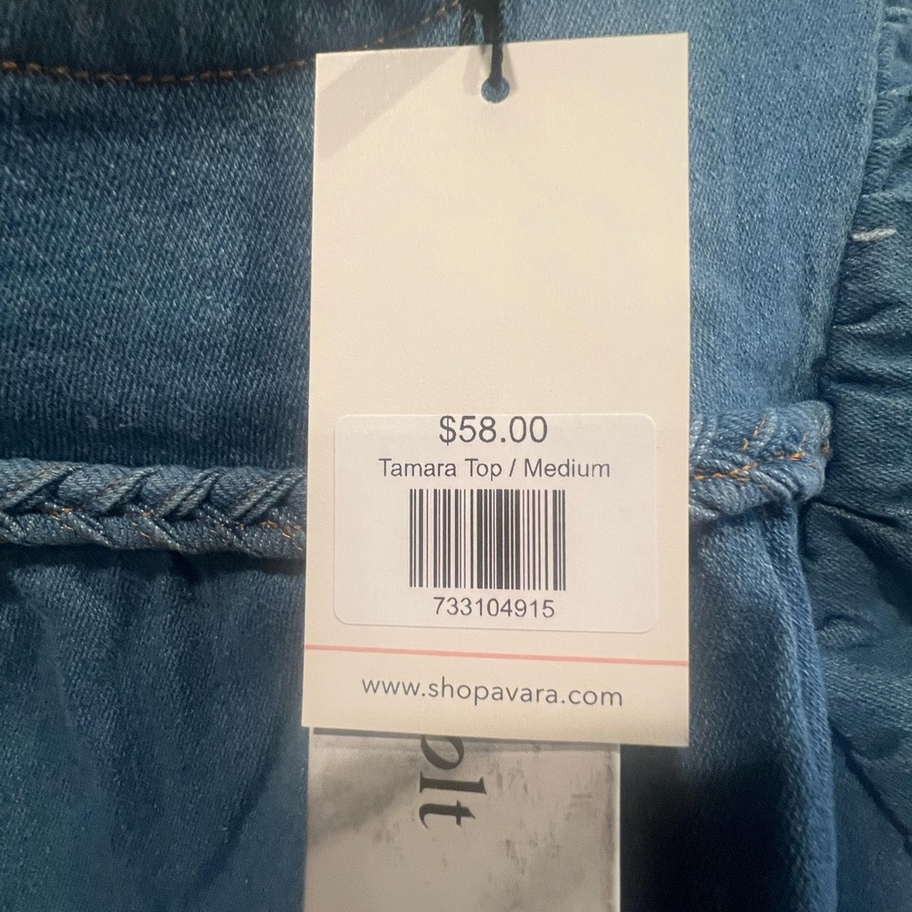 NWT- Denim tie back top - Strut and Bolt Brand - Picture 5 of 9